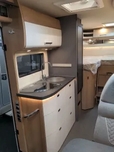 Bild 9 Carthago C1-TOURER I 141 KB-LE C