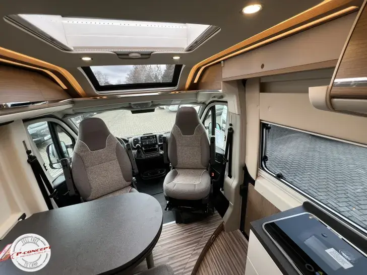 Fahrzeugbild Malibu Van Diversity 640 LE K charming GT skyview *junger Gebrauchtwagen* #17