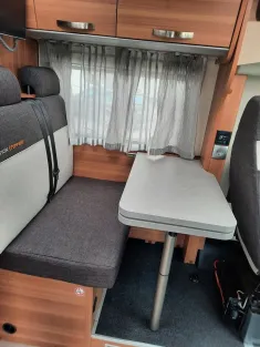 Bild 18 Weinsberg CaraCompact 600 MEG Pepper Edition/Einzelbetten