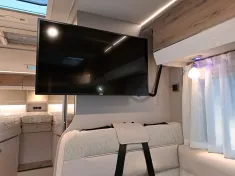 Bild 13 Hymer Exsis-t 474