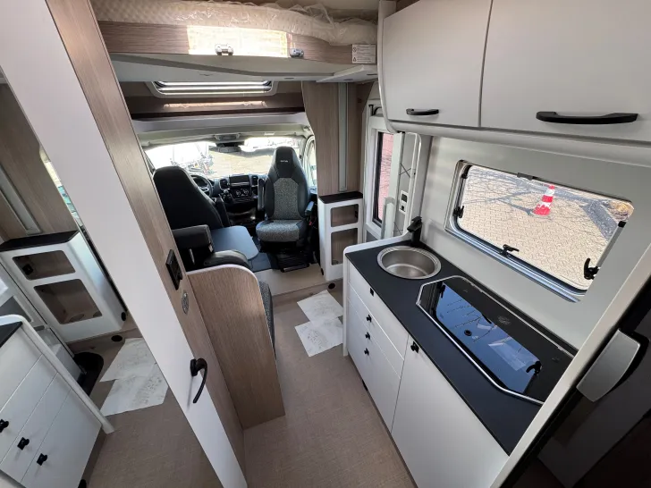 Fahrzeugbild Bürstner Lyseo Time Skyline 690 G Skyline - Sofort verfügbar! #8