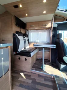 Fahrzeugbild Weinsberg CaraCompact 640 MEG Suite EDITION [PEPPER] #8
