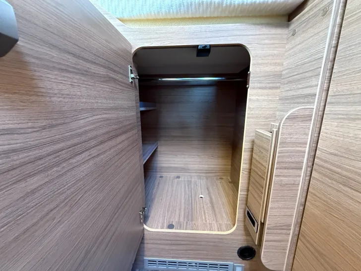 Fahrzeugbild Knaus TOURER VAN VANSATION 500 MQ, SAT,TV,NAVI,UVM... #21
