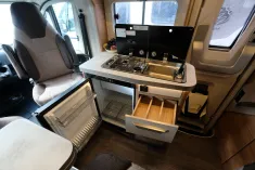 Bild 12 Knaus Van TI 550 MF VANSATION 140 PS Schalter