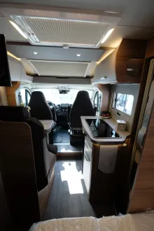 Fahrzeugbild Knaus Van TI 550 MF VANSATION 140 PS Schalter #13
