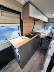 Fahrzeugbild LMC Innovan 640 #11