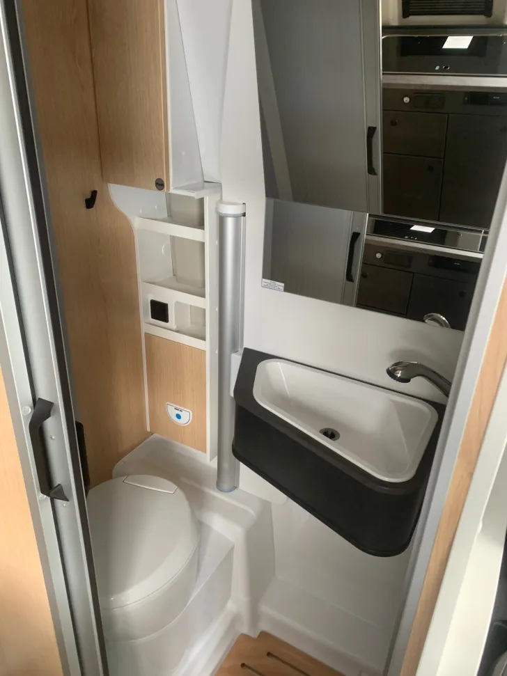 Fahrzeugbild Sunlight Camper Van Cliff 640 X Aufstelldach+LTE Wifi* #8