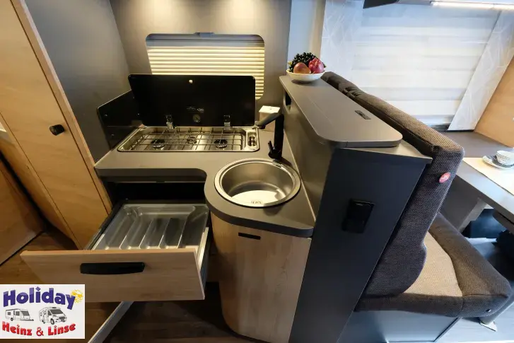 Fahrzeugbild Knaus L!VE WAVE 650 MF Platinum Selection 140 PS Schalter #12