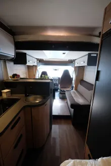 Fahrzeugbild Knaus L!VE WAVE 650 MF Platinum Selection 140 PS Schalter #14