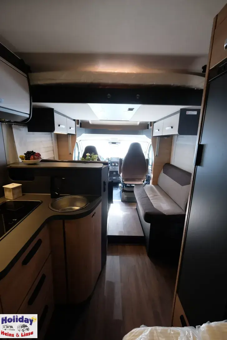 Fahrzeugbild Knaus L!VE WAVE 650 MF Platinum Selection 140 PS Schalter #14