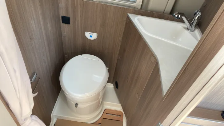 Fahrzeugbild Carado CV 600 Pro #11