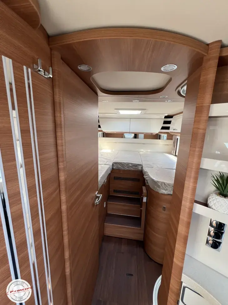 Fahrzeugbild Carthago chic c-line I 4.9 LE *junger Gebrauchtwagen* #6