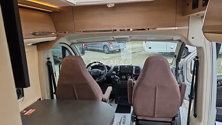 Fahrzeugbild Malibu Van comfort 600 DB Navi-Bullaugen #7