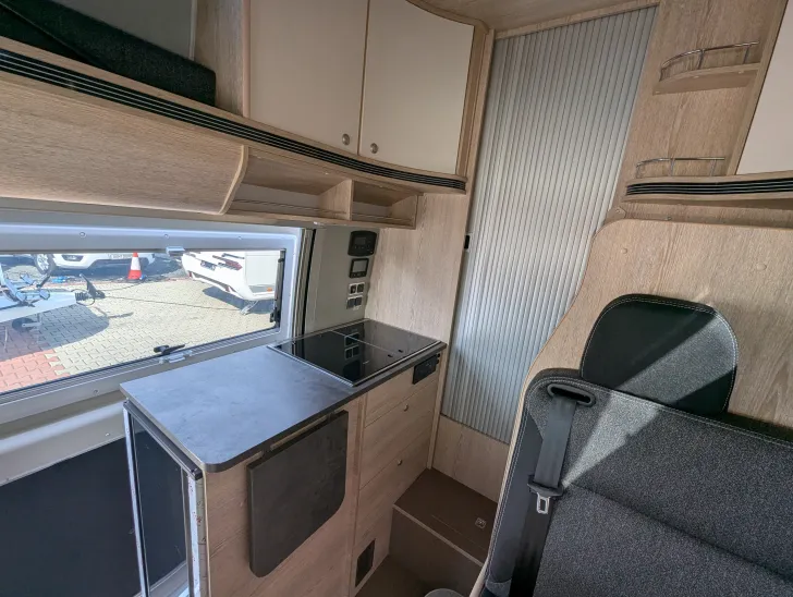 Fahrzeugbild Pössl H-Line Vario 545 #13