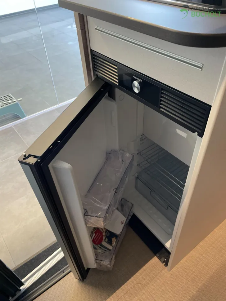 Fahrzeugbild Bürstner LINEO C 550 Brava 130 PS / Dieselheizung #12