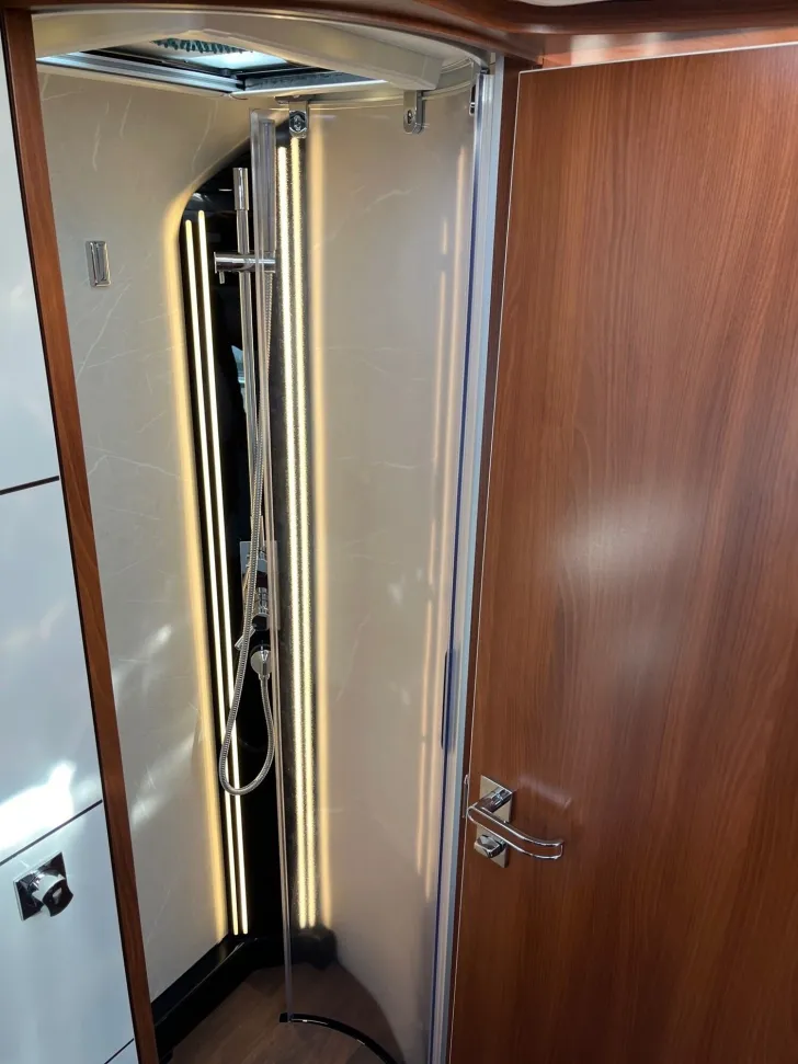 Fahrzeugbild Carthago liner-for-two I 53 L #15
