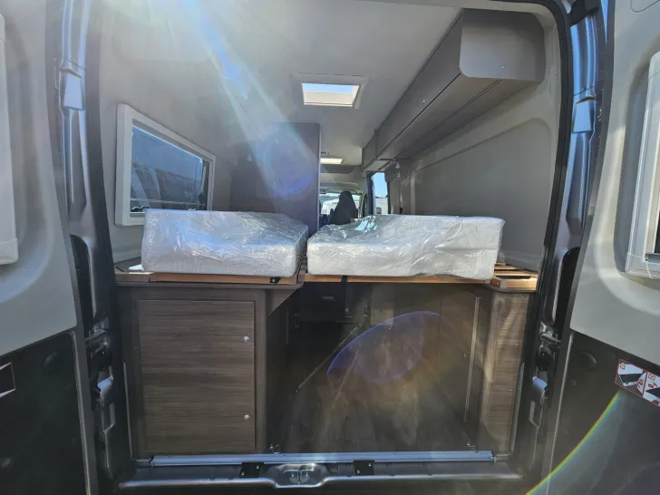 Fahrzeugbild Carado pro CV 640 Automatik|Markise|Combi 6E|Alu-Räder #19