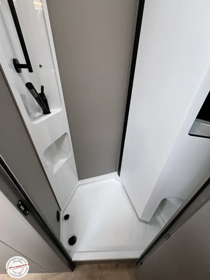 Fahrzeugbild Bürstner Campeo TD 676 G *junger Gebrauchtwagen* #20