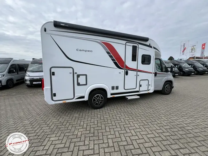 Fahrzeugbild Bürstner Campeo TD 676 G *junger Gebrauchtwagen* #3