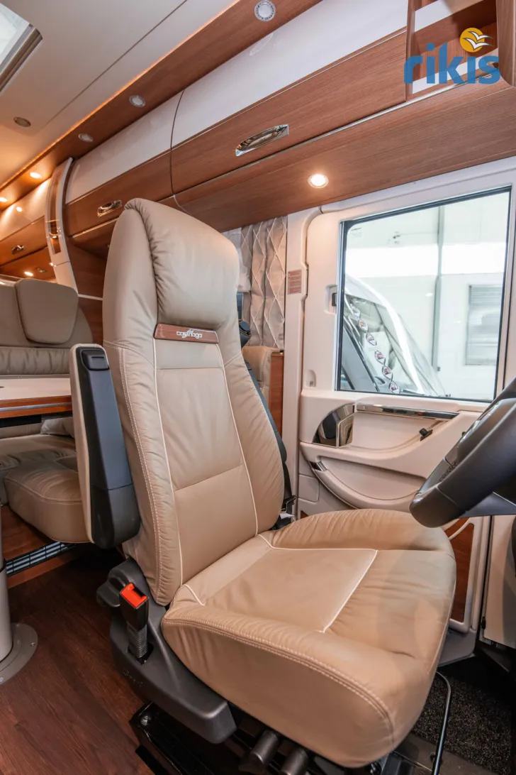 Fahrzeugbild Carthago chic c-line xl I 5.9 XL LE #18