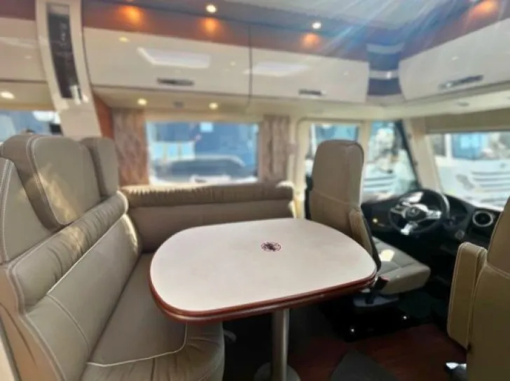 Fahrzeugbild Carthago chic c-line I 5.9 XL LE ohne Hubbett AKTIONSMODELL #9