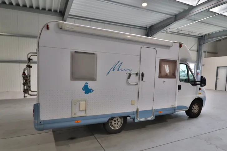 Fahrzeugbild Bürstner T 580 Marano/Festbett/Solar/Markise/nur 5,99 m #5