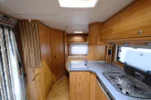 Fahrzeugbild Bürstner T 580 Marano/Festbett/Solar/Markise/nur 5,99 m #12