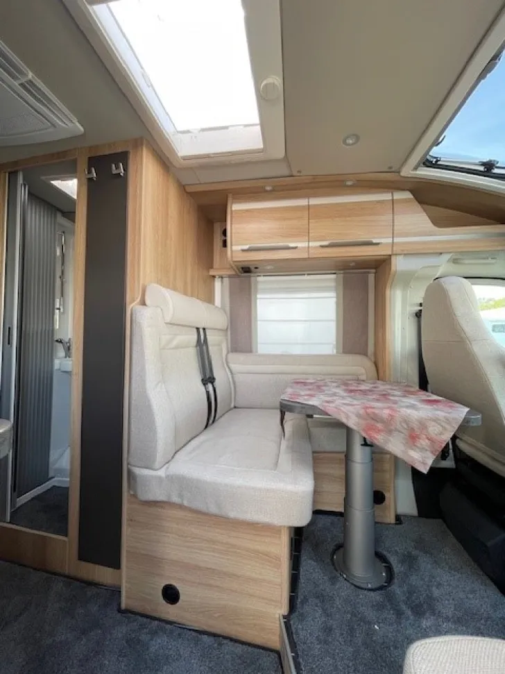 Fahrzeugbild Knaus Sky TI 650 MEG #12