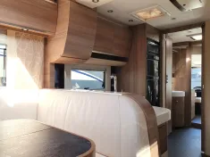 Bild 18 Concorde Carver 890 RRL