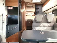 Bild 8 Carthago C2-tourer I 147 RB LE K comfort Mercedes
