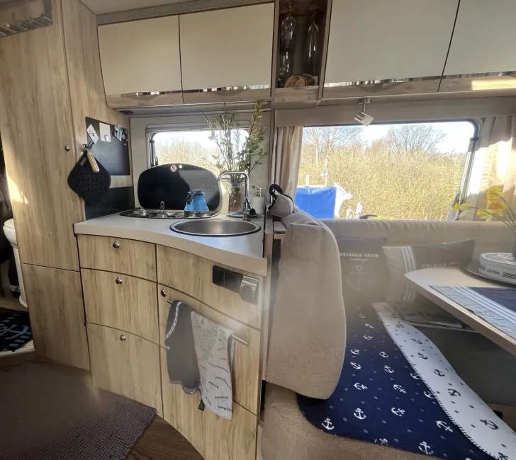 Fahrzeugbild Eura Mobil Profila RS 675 SB #8