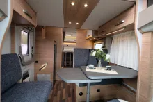 Fahrzeugbild Weinsberg CaraSuite 700 ME 140 PS Schalter #11