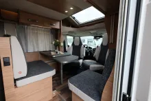 Fahrzeugbild Weinsberg CaraSuite 700 ME 140 PS Schalter #12