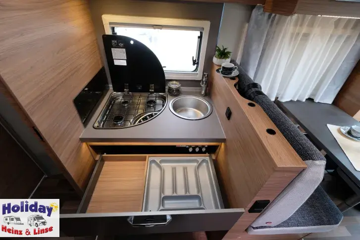 Fahrzeugbild Weinsberg CaraSuite 700 ME 140 PS Schalter #14