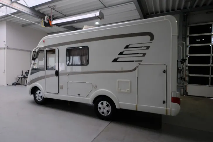 Fahrzeugbild Hymer B 504/1.Hand/Festbett+Hubbett/Garage/Klima/Mark #4