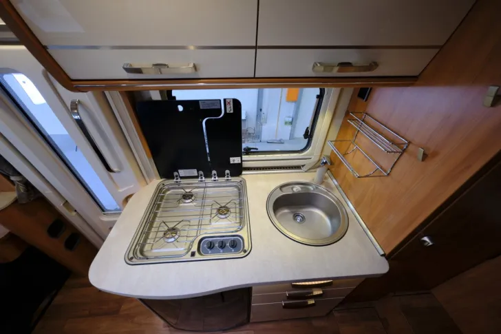 Fahrzeugbild Hymer B 504/1.Hand/Festbett+Hubbett/Garage/Klima/Mark #13