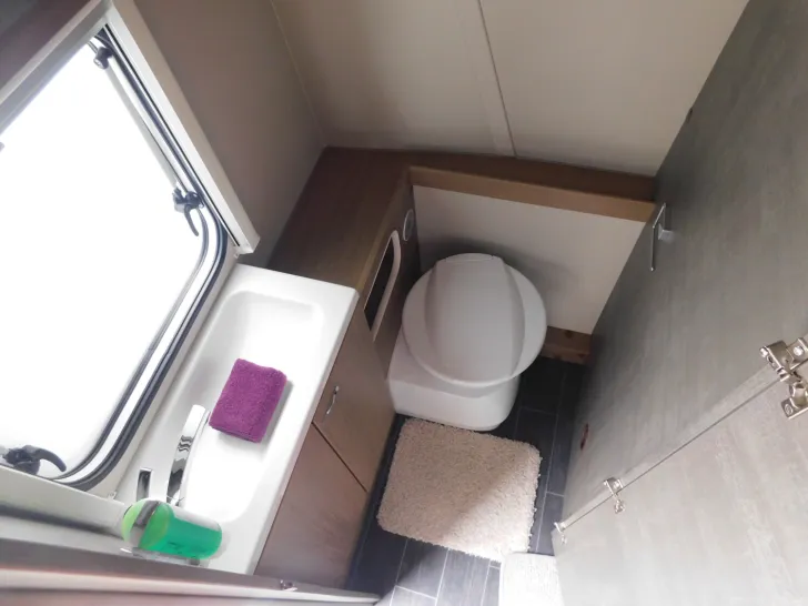 Fahrzeugbild Tabbert Senara 400 QD 2.3 Licht / Premium Interieur Pake #7