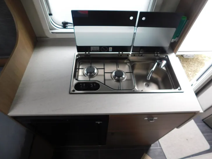 Fahrzeugbild Tabbert Senara 400 QD 2.3 Licht / Premium Interieur Pake #12