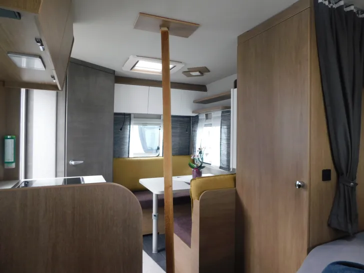 Fahrzeugbild Tabbert Senara 400 QD 2.3 Licht / Premium Interieur Pake #14