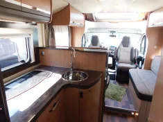 Bild 14 Knaus Sky Wave 700 MEG Klima, RFK, AHK, Hubbett