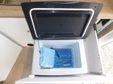 Fahrzeugbild Hobby Beachy 420 Neuss-Edition inkl. Sonnensegel #10