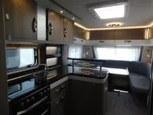Fahrzeugbild Hobby Prestige 720 WQC ALDE, Dachklima, DuoControl, TV #8