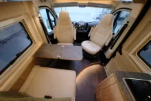 Fahrzeugbild Laika Ecovip 600 / 1.Hand/Festbett / 9-Gang Automatik #12