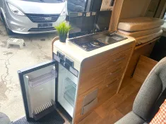 Bild 11 Hymer Ayers Rock Fiat Schlafdach,Automatik,D-Heizung