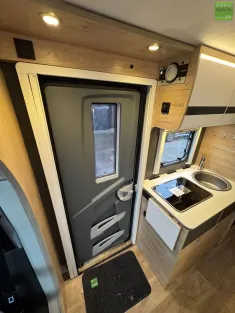 Bild 25 Dethleffs Globebus Go T 45 Markise Einzelbetten