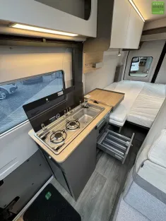 Bild 16 LMC Innovan 592 Einzelbetten Automatik 5,98m