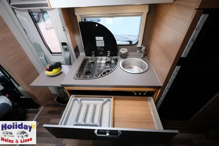 Fahrzeugbild Weinsberg CaraHome 600 DKG 140 PS Schalter #14