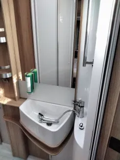 Bild 15 Knaus Sky Ti PLATINUM SELECTION 650 MF