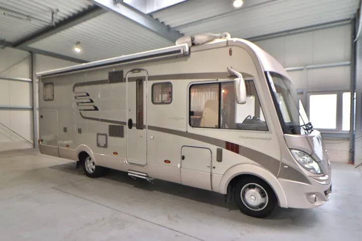 Fahrzeugbild Hymer B680StarLine/Automatik/Einzelbetten/Top-Fahrzeug #2