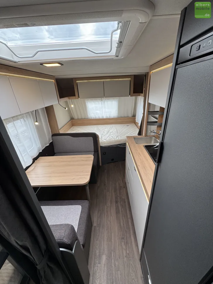 Fahrzeugbild Knaus Sport 500 KD 3er-Etagenbett 1800kg Dusche 2025 #24